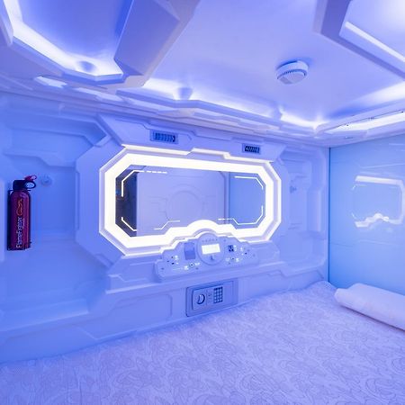 Hi Capsule Pattaya (Adults Only) Hostel Εξωτερικό φωτογραφία