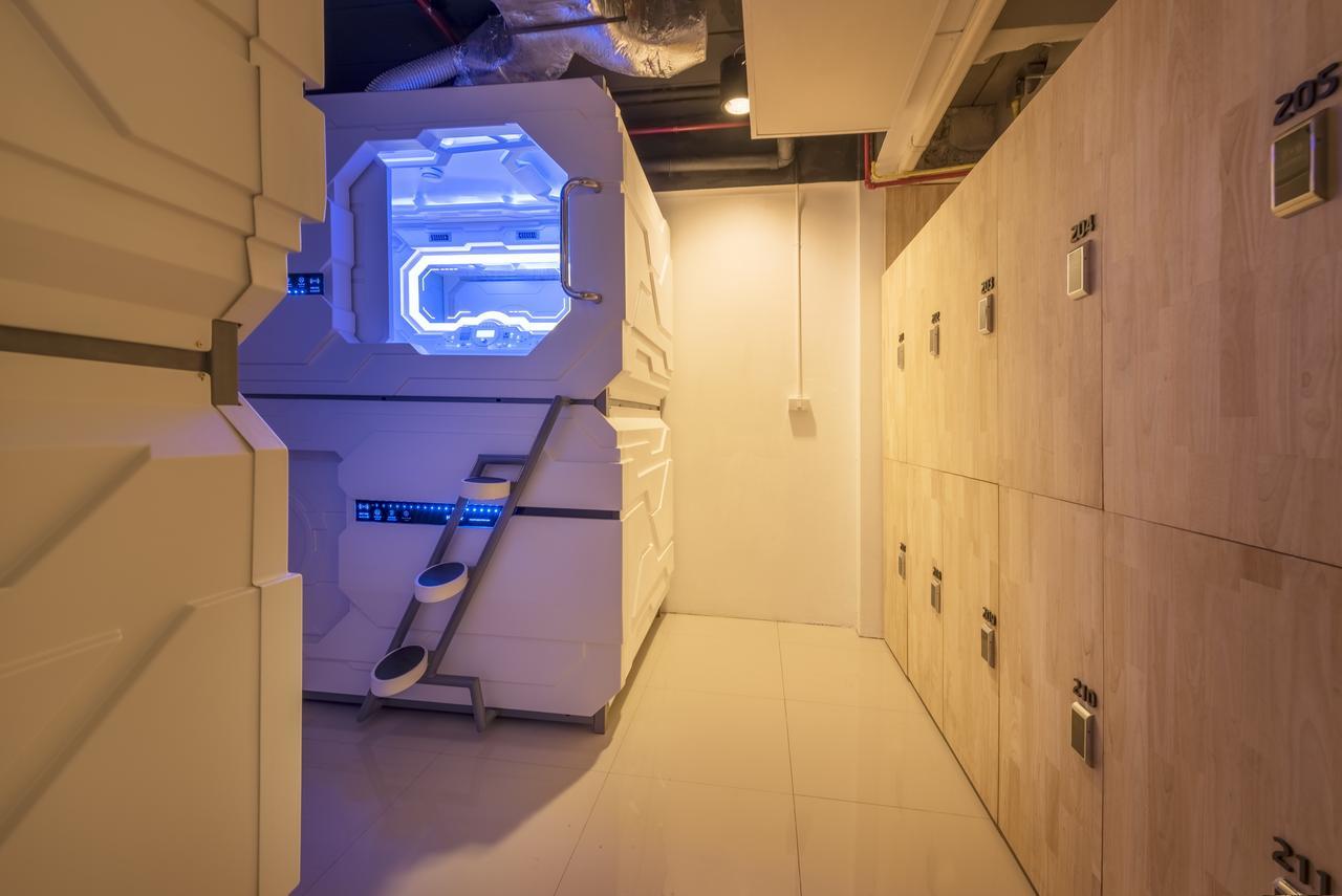Hi Capsule Pattaya (Adults Only) Hostel Εξωτερικό φωτογραφία